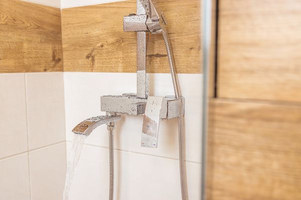 Cost of Shower Plumbing Installation in New Smyrna Beach